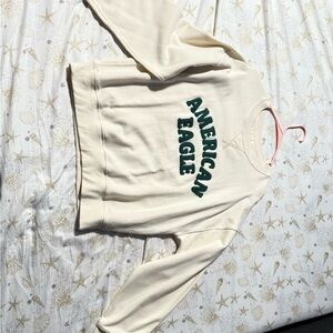 American Eagle Outfitters Cream Pullover